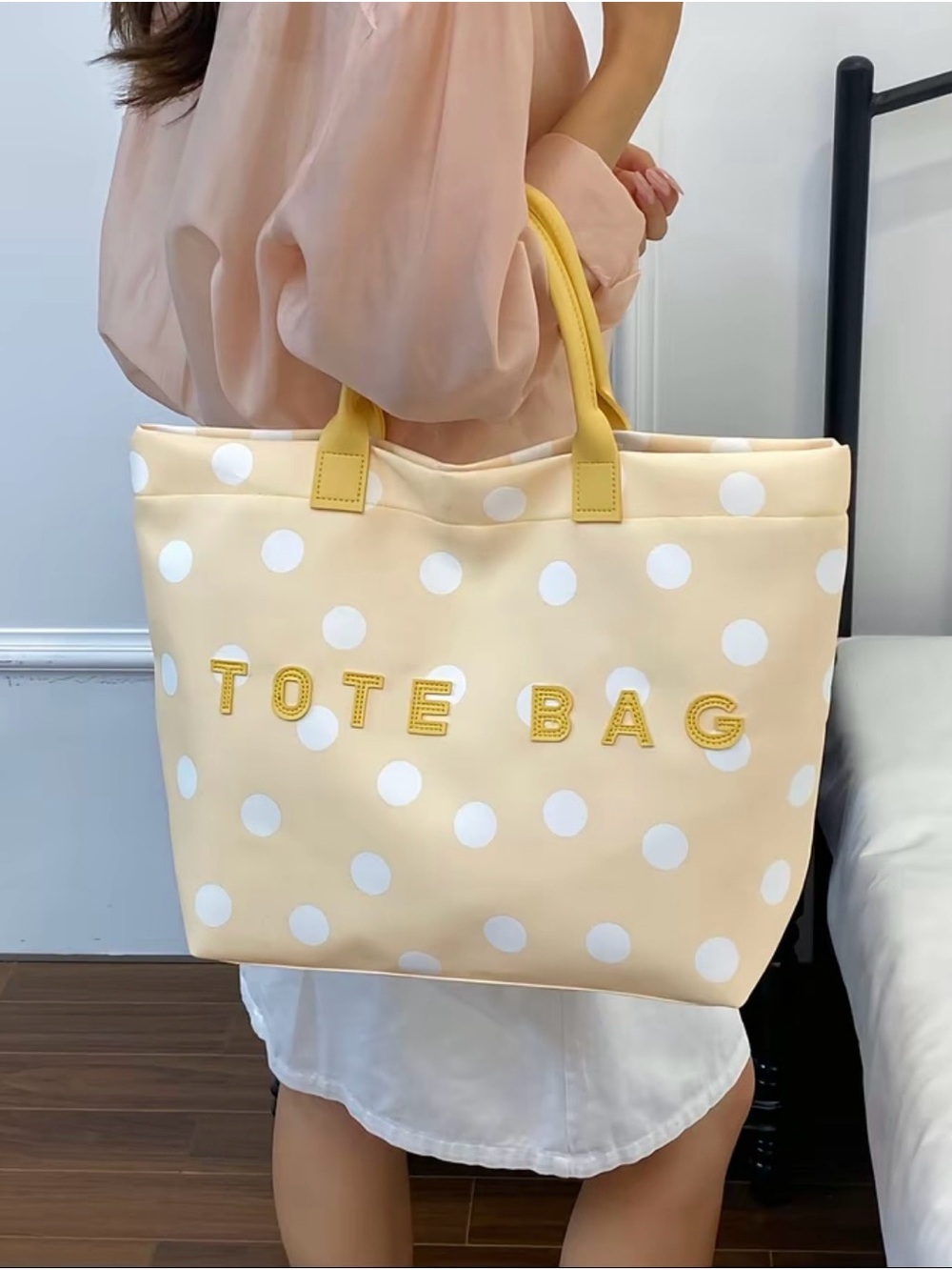Stylish Yellow Polka Dot Tote Bag - Casual Everyday Carry